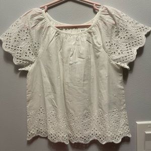 Girls Eyelet shirt, size 6, new with tags